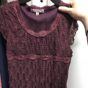 Super cute plum blouse